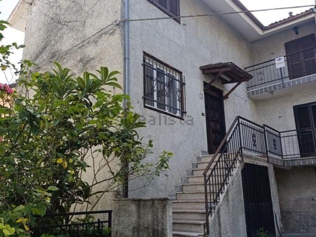 Villetta a schiera in vendita di 120 m² in Via Guglielmo Marconi