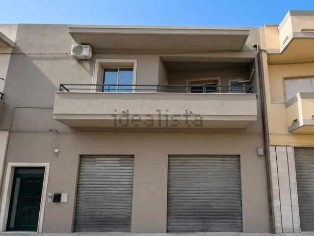 Villetta a schiera in vendita di 120 m² in Via da Procida