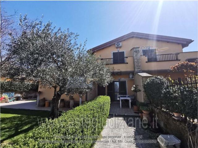 Villetta a schiera in vendita di 120 m² in Via degli Orti, 662