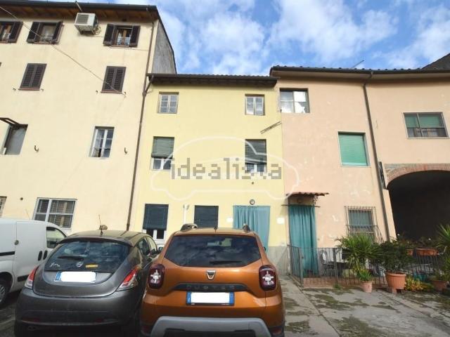 Villetta a schiera in vendita di 120 m² in Via dei Paladini, 575