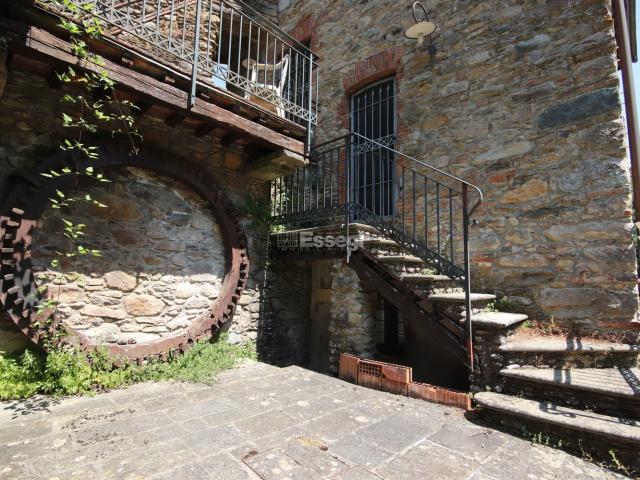 Villetta a schiera in vendita di 120 m² in Via di Vorno