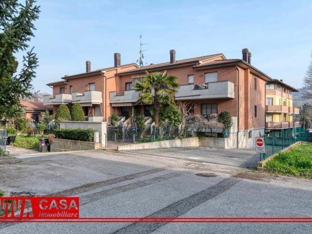Villetta a schiera in vendita di 120 m² in Via Onorio II