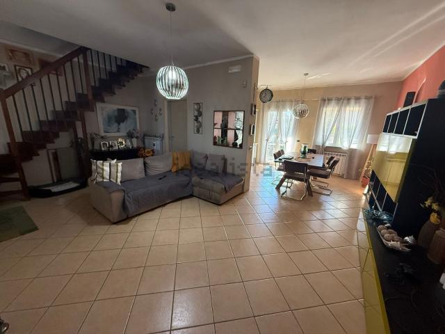 Villetta a schiera in vendita di 120 m² in Via Ovada