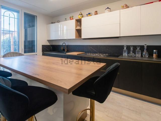 Villetta a schiera in vendita di 120 m² in Via Lirone