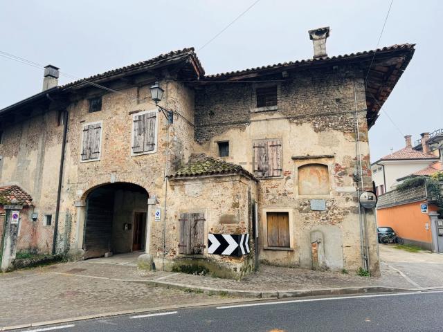 Villetta a schiera in vendita di 120 m² in Via Mortegliano
