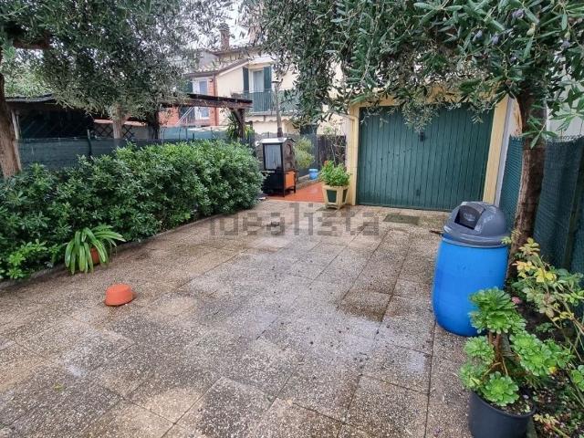Villetta a schiera in vendita di 120 m² in Via Marco Minghetti