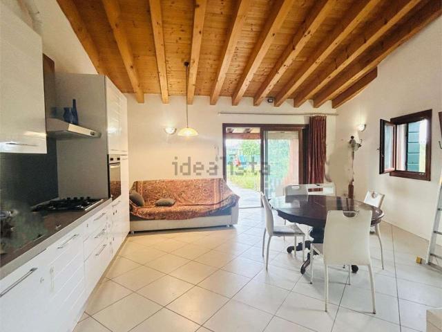 Villetta a schiera in vendita di 120 m² in Via Miranese, 18