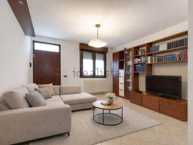 Villetta a schiera in vendita di 120 m² in Via Nazionale, 324