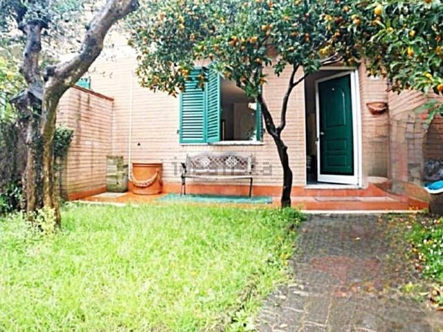 Villetta a schiera in vendita di 120 m² in Via Salicera