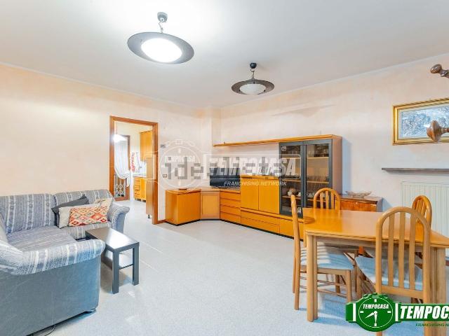Villetta a schiera in vendita di 120 m² in Via Salvo D&apos Acquisto