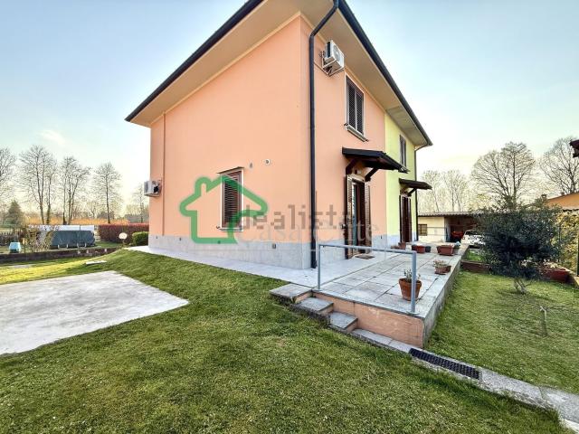 Villetta a schiera in vendita di 120 m² in Via Suore di Maria Bambina