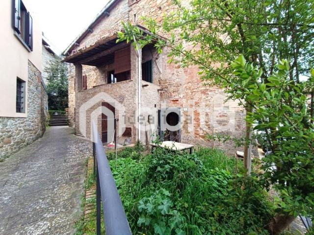 Villetta a schiera in vendita di 120 m² in Via Ponte Agli Stolli, 12