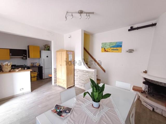Villetta a schiera in vendita di 120 m² in Via Reginaldo Giuliani, 299