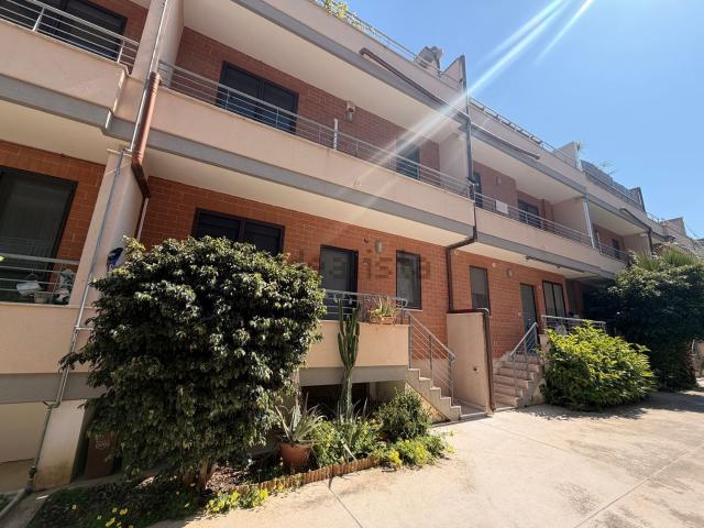 Villetta a schiera in vendita di 120 m² in Via Torpediniera Centauro