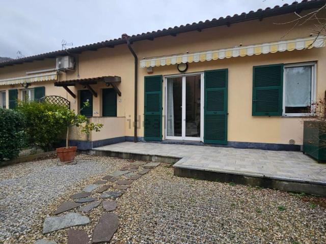 Villetta a schiera in vendita di 120 m² in Via Vittorio Veneto