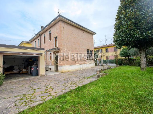 Villetta a schiera in vendita di 120 m² in Via XXII Aprile, 27