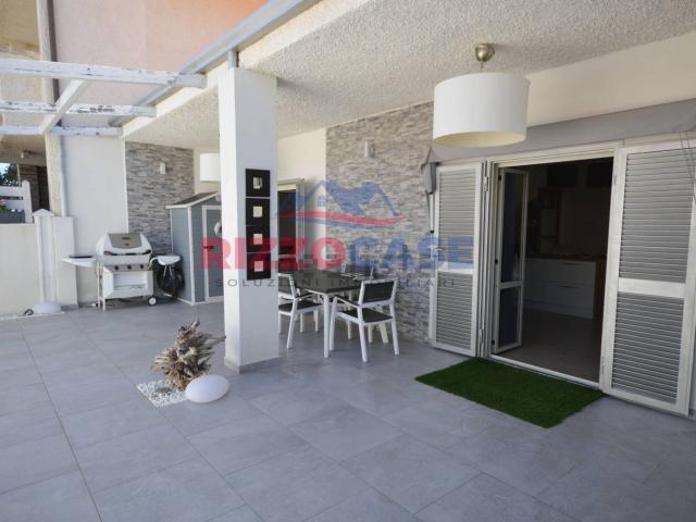 Villetta a schiera in vendita di 120 m² in Contrada Aprocello, 2