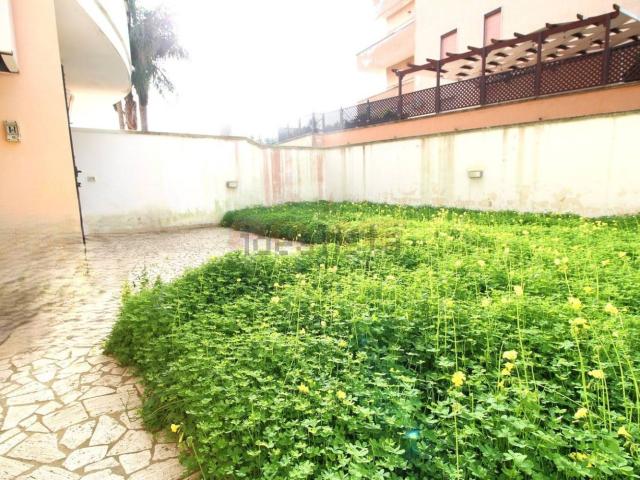 Villetta a schiera in vendita di 120 m² in Strada Provinciale Neviano Tuglie, 2