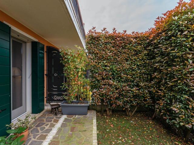 Villetta a schiera in vendita di 121 m² in Via della Pace