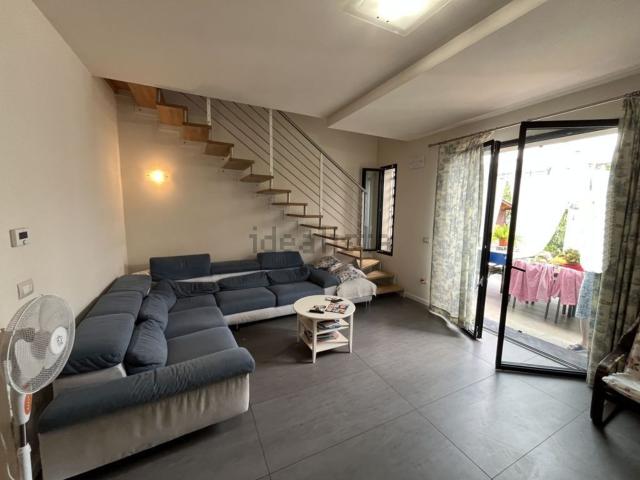 Villetta a schiera in vendita di 122 m² in Via del Pomario