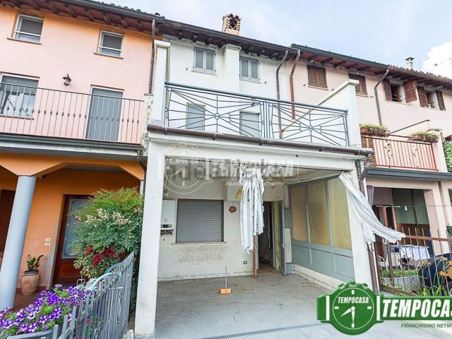 Villetta a schiera in vendita di 123 m² in Via Giuseppe Mazzini