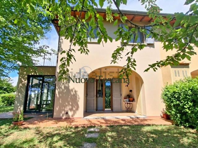 Villetta a schiera in vendita di 123 m² in Località Campriano
