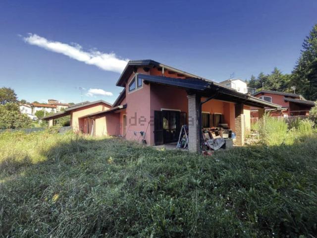 Villetta a schiera in vendita di 124 m² in Via Petiva, 4