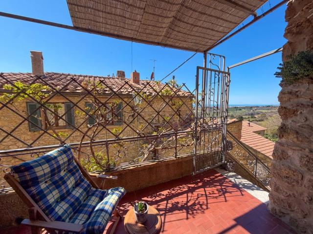 Villetta a schiera in vendita di 125 m² in Via della Ferrana