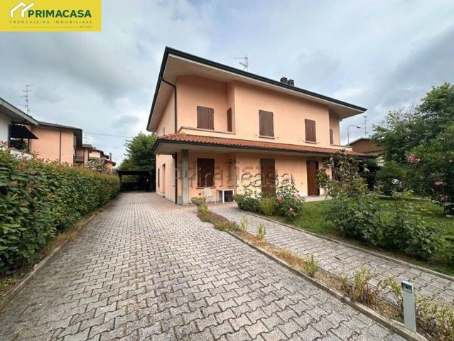 Villetta a schiera in vendita di 125 m² in Via dei Martiri