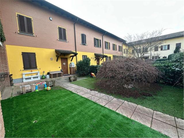 Villetta a schiera in vendita di 125 m² in Strada Cascina Morona