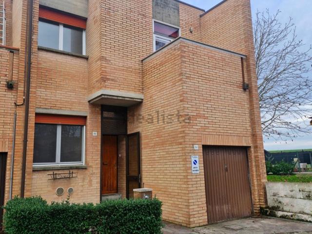 Villetta a schiera in vendita di 126 m² in Via dello Storione