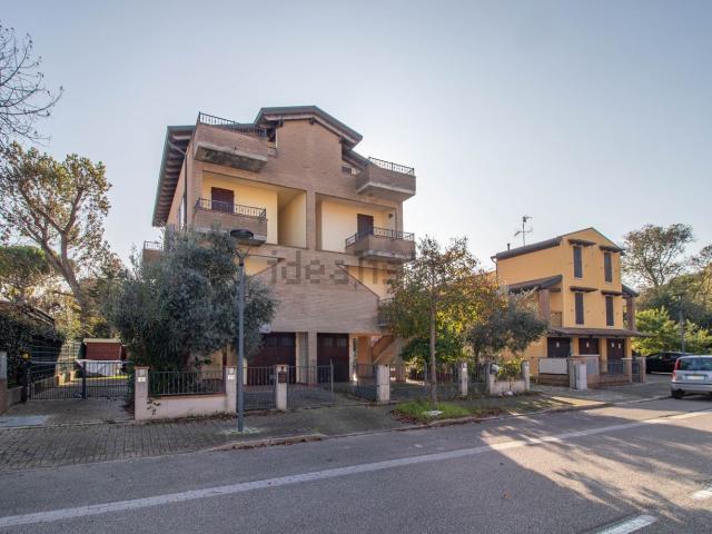 Villetta a schiera in vendita di 126 m² in Via Longiano, 179