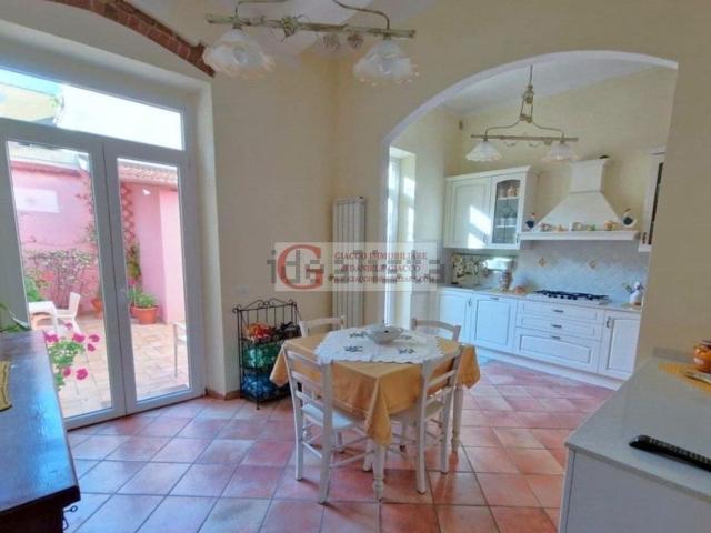 Villetta a schiera in vendita di 127 m² in Via San Martino