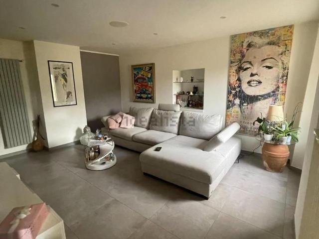 Villetta a schiera in vendita di 127 m² in Piazza della Fonte