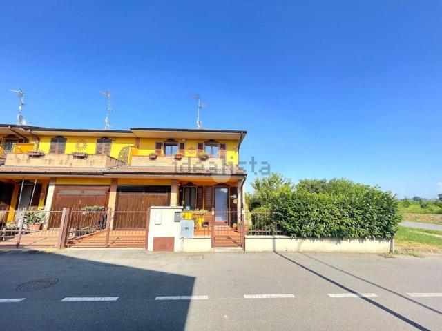 Villetta a schiera in vendita di 128 m² in Via Picenengo