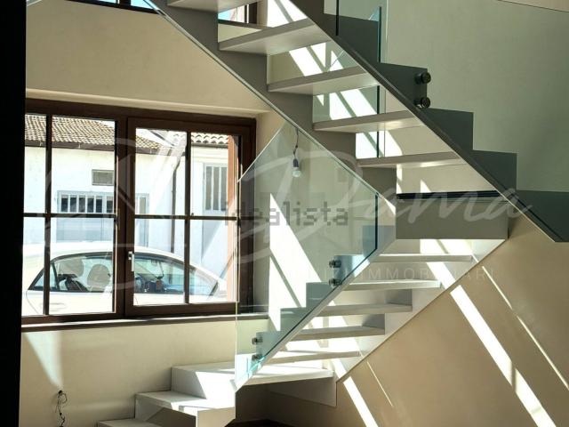 Villetta a schiera in vendita di 128 m² in Via Roero, 41