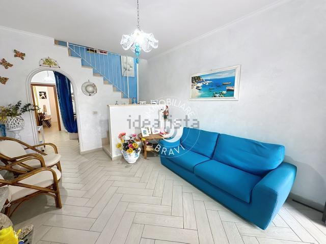 Villetta a schiera in vendita di 129 m² in Via dell&apos  Etruria, 102