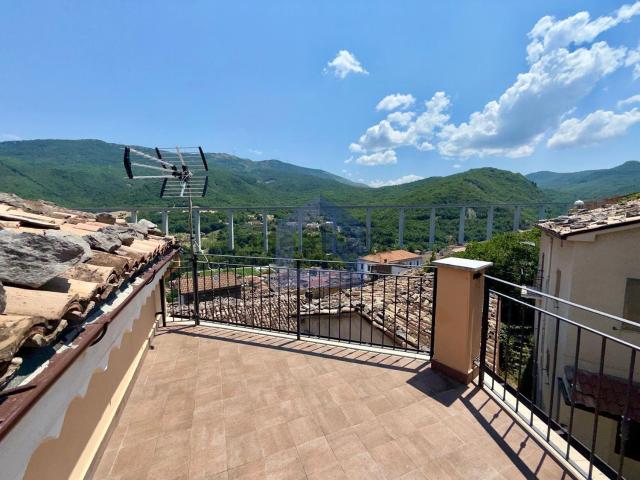 Villetta a schiera in vendita di 129 m² in Salita San Rocco, 32