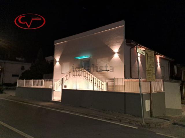 Villetta a schiera in vendita di 130 m² in Via Amilcare Ponchielli