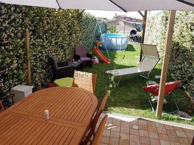 Villetta a schiera in vendita di 130 m² in Via Guido Donegani