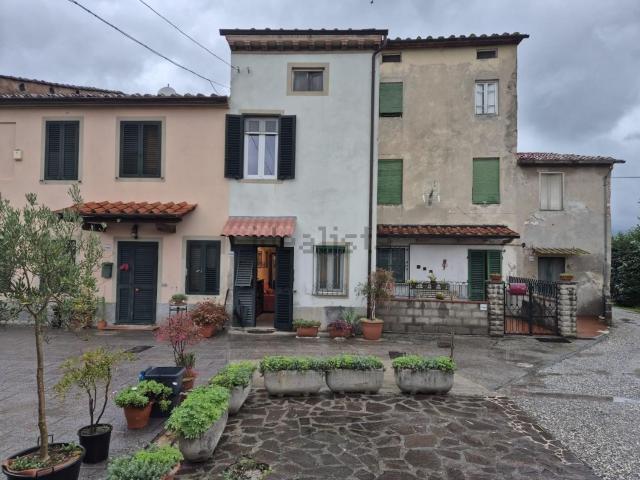 Villetta a schiera in vendita di 130 m² in Via dei Bocchi, 36
