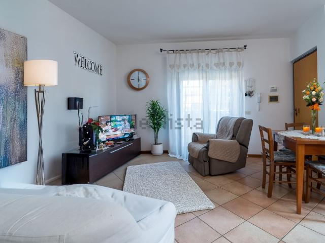 Villetta a schiera in vendita di 130 m² in Via della Corona Australe, 41