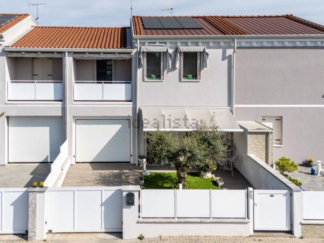 Villetta a schiera in vendita di 130 m² in Via della Serenissima