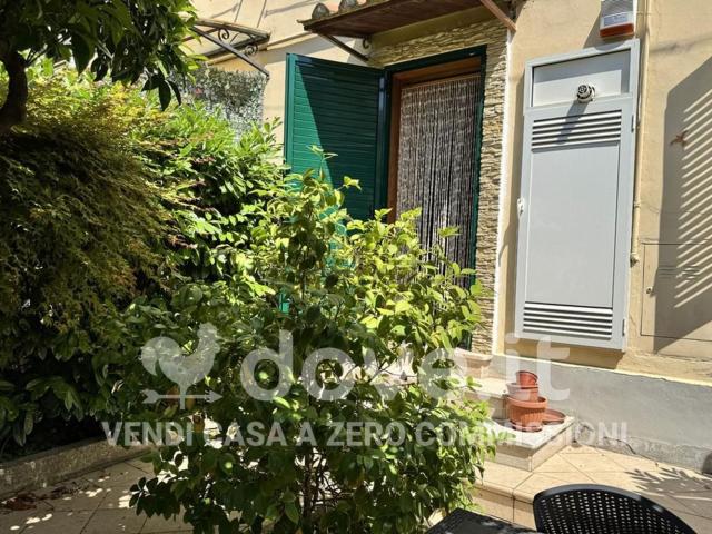 Villetta a schiera in vendita di 130 m² in Via Della Provincia, 24