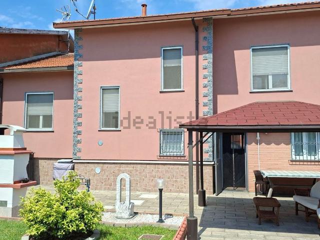 Villetta a schiera in vendita di 130 m² in Via Delle Vigne