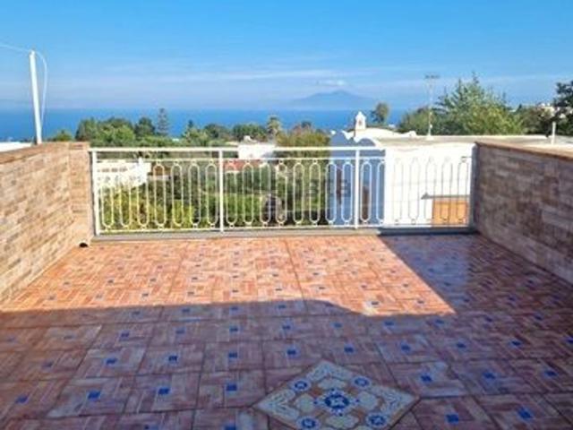 Villetta a schiera in vendita di 130 m² in Via Lo Pozzo