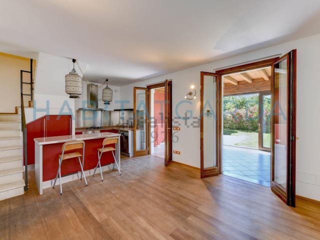 Villetta a schiera in vendita di 130 m² in Via Monte Grappa, 15