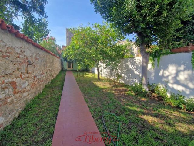 Villetta a schiera in vendita di 130 m² in Via Machiavelli