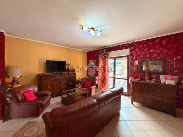 Villetta a schiera in vendita di 130 m² in Via Nicola Calipari, 4