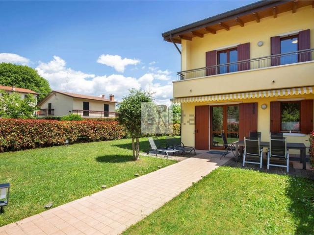 Villetta a schiera in vendita di 130 m² in Via Paiari, 23
